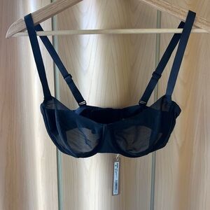 SKIMS no sjow molded unlined balconette Black Sheer Bra